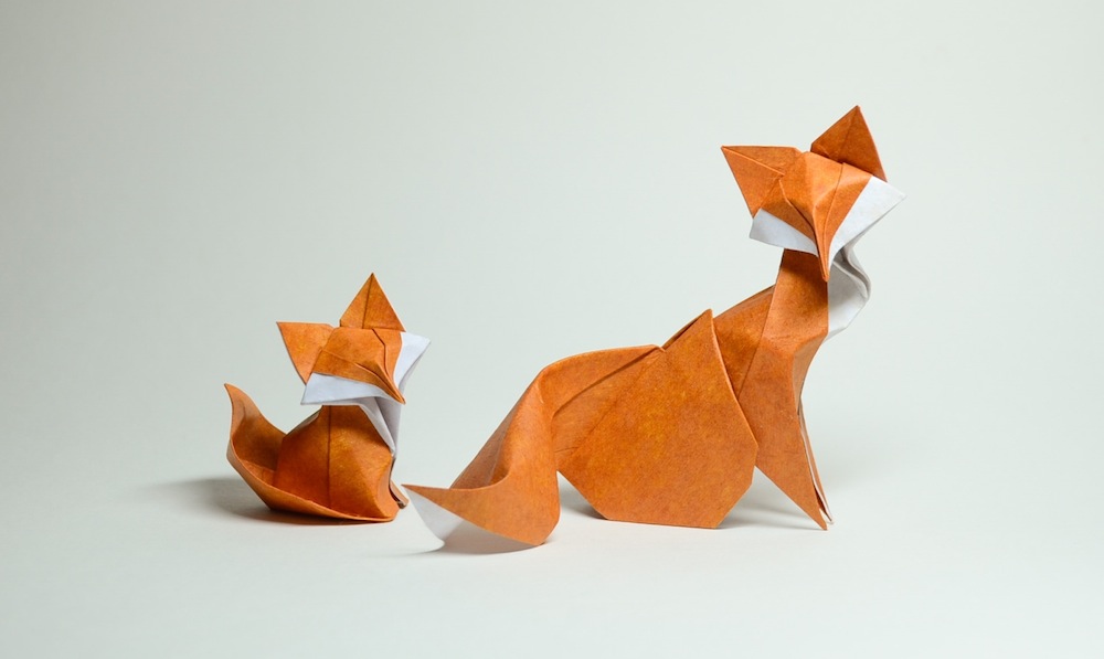 Unfolding Elegance: Exploring the Use of Origami Paper as a Decorative Element in Interior Design插图