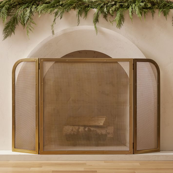 Streamlining Fireplace Maintenance: Fireplace Screens with Built-in Tools and Accessories插图