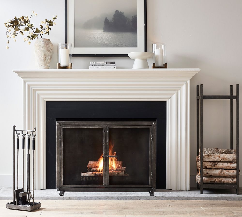 Ensuring Safety with Fireplace Screens: Preventing Accidental Fires and Protecting Loved Ones插图