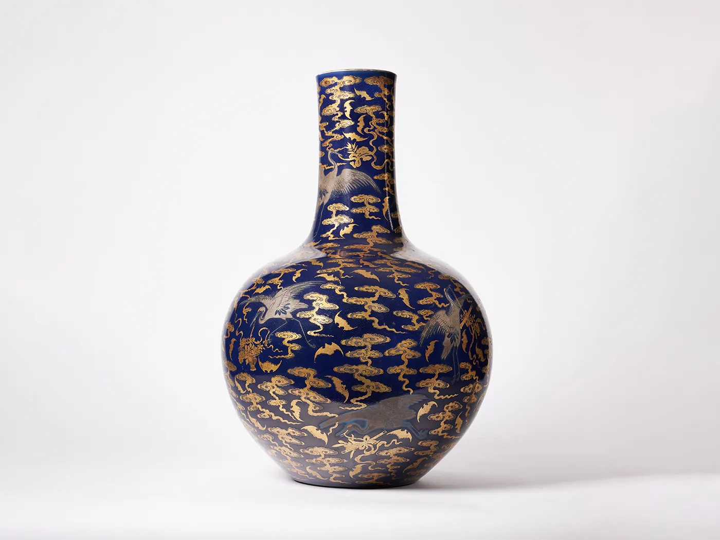 how to tell if a chinese vase is  valuable
