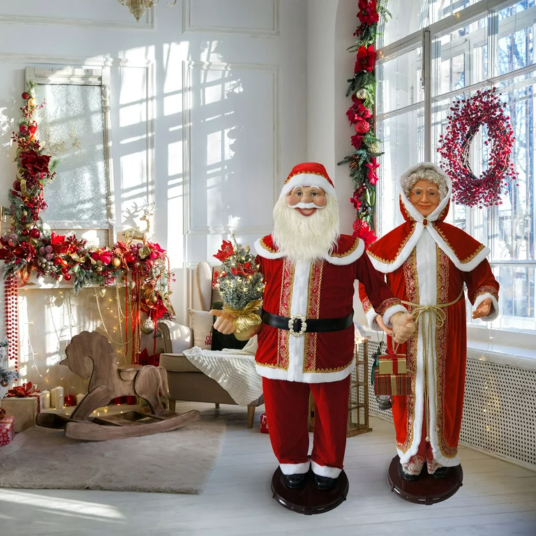 Statement-Making Life-Size Christmas Decorations插图
