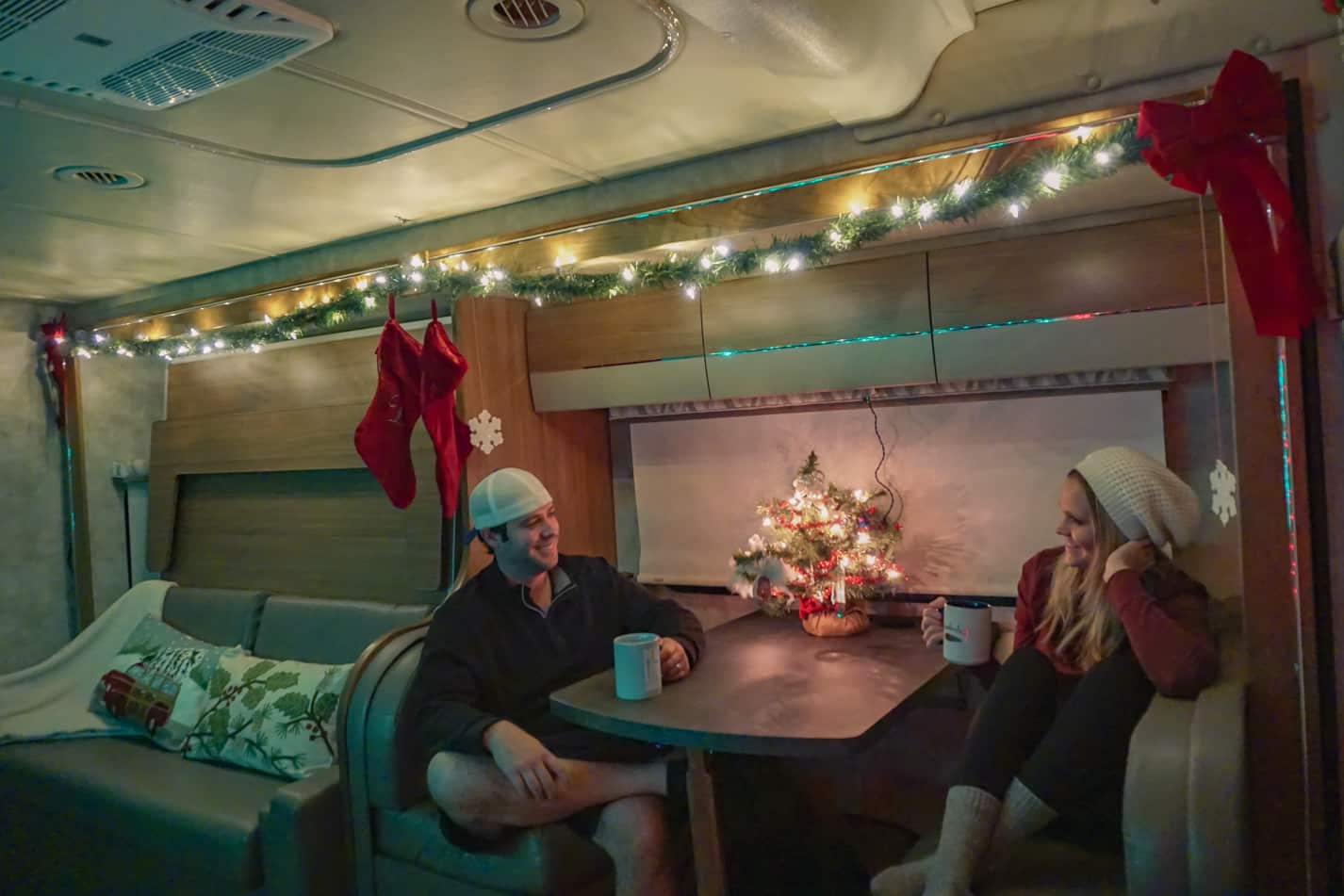 christmas decoration camper