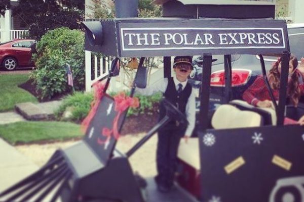 decorating a golf cart for christmas