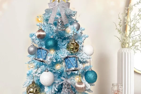 christmas tree white and blue decorations