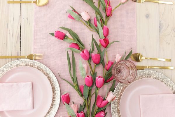 table decor for mother's day