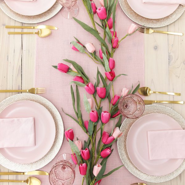 table decor for mother's day